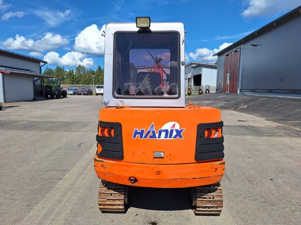 Hanix MYYTY! SOLD! N260-2 KALLISTAJALLA - Mini bager: slika 2 Hanix MYYTY! SOLD! N260-2 KALLISTAJALLA - Mini bager: slika 2