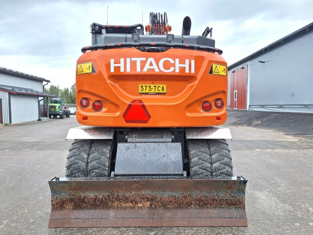Hitachi MYYTY! SOLD! ZX155W-7 PYÖRITTÄJÄ, YM. - Bager na kolesih: slika 4 Hitachi MYYTY! SOLD! ZX155W-7 PYÖRITTÄJÄ, YM. - Bager na kolesih: slika 4