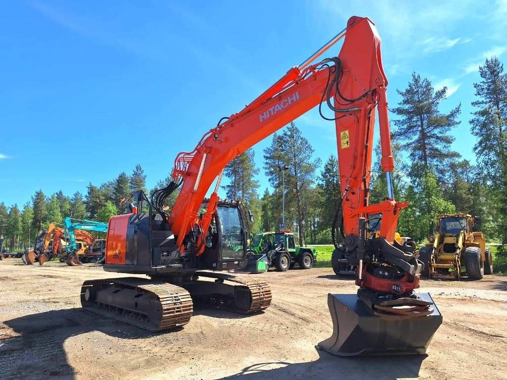 Bager goseničar Hitachi MYYTY! SOLD! ZX225USLC-5 PYÖRITTÄJÄ+PIHDIT: slika 6