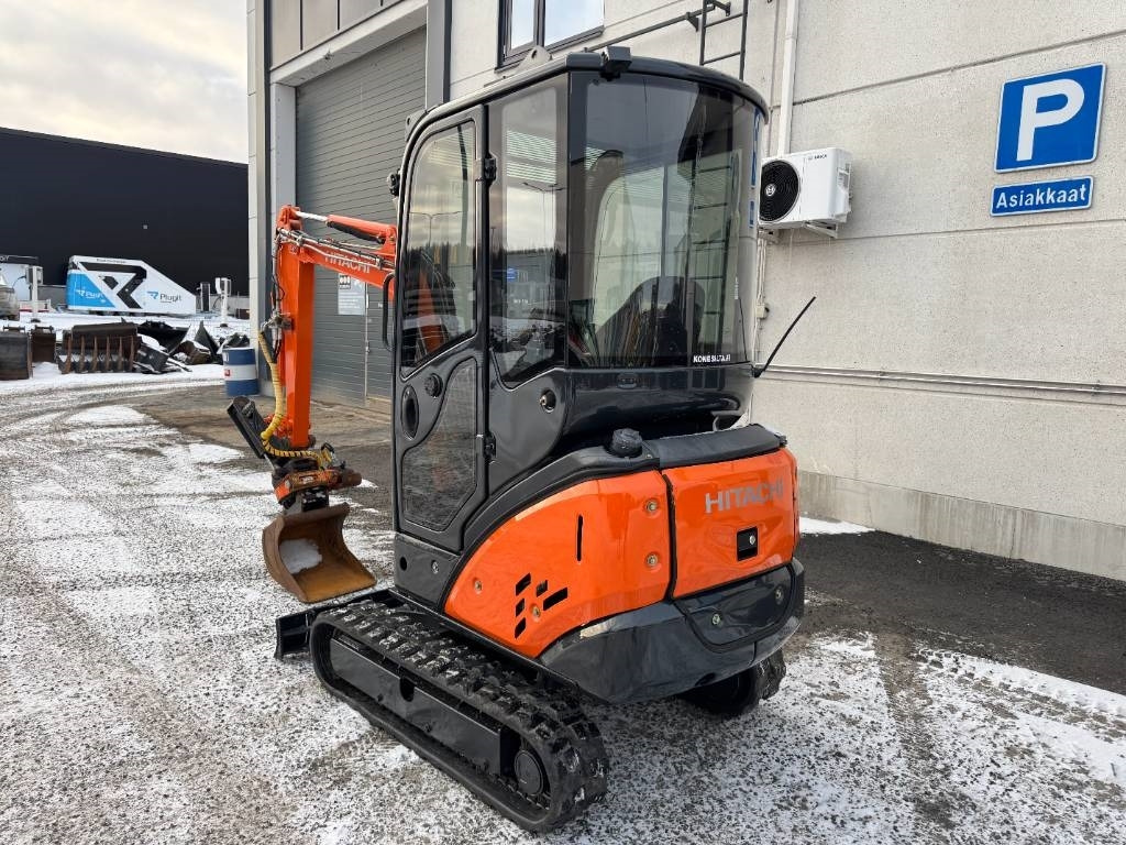 Hitachi ZX 18-3 CLR Kallistaja ja pyöritys - Mini bager: slika 3 Hitachi ZX 18-3 CLR Kallistaja ja pyöritys - Mini bager: slika 3