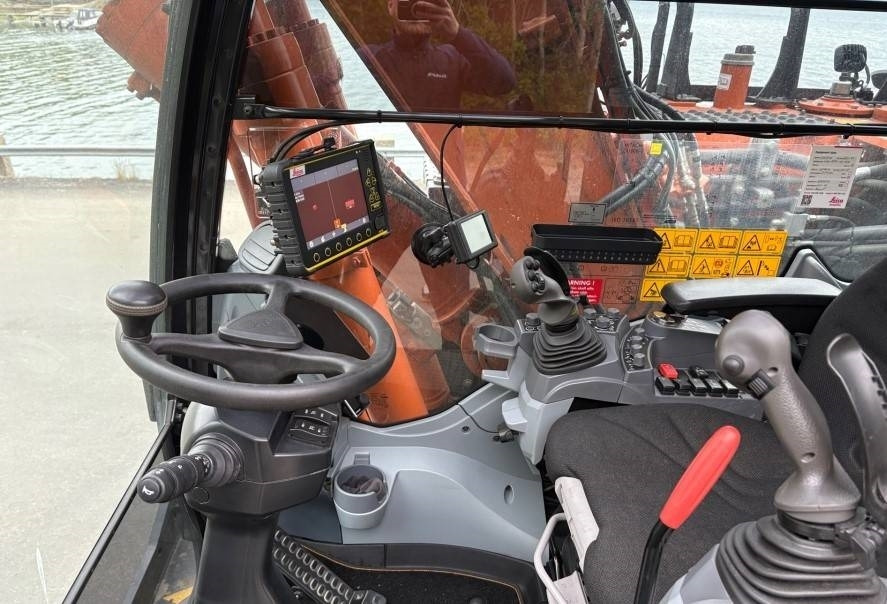 Hitachi ZX180W-7 HUIPPUVARUSTEET STAGE 5 - Bager na kolesih: slika 5 Hitachi ZX180W-7 HUIPPUVARUSTEET STAGE 5 - Bager na kolesih: slika 5