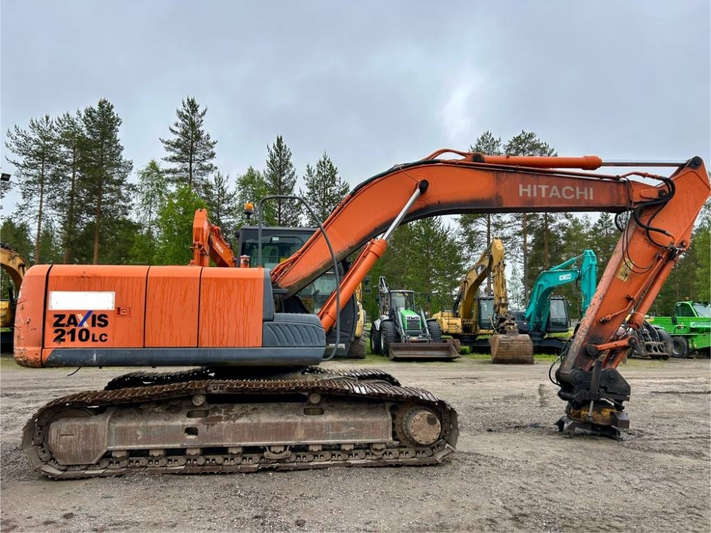 Hitachi ZX210LC-3 - Bager goseničar: slika 3 Hitachi ZX210LC-3 - Bager goseničar: slika 3