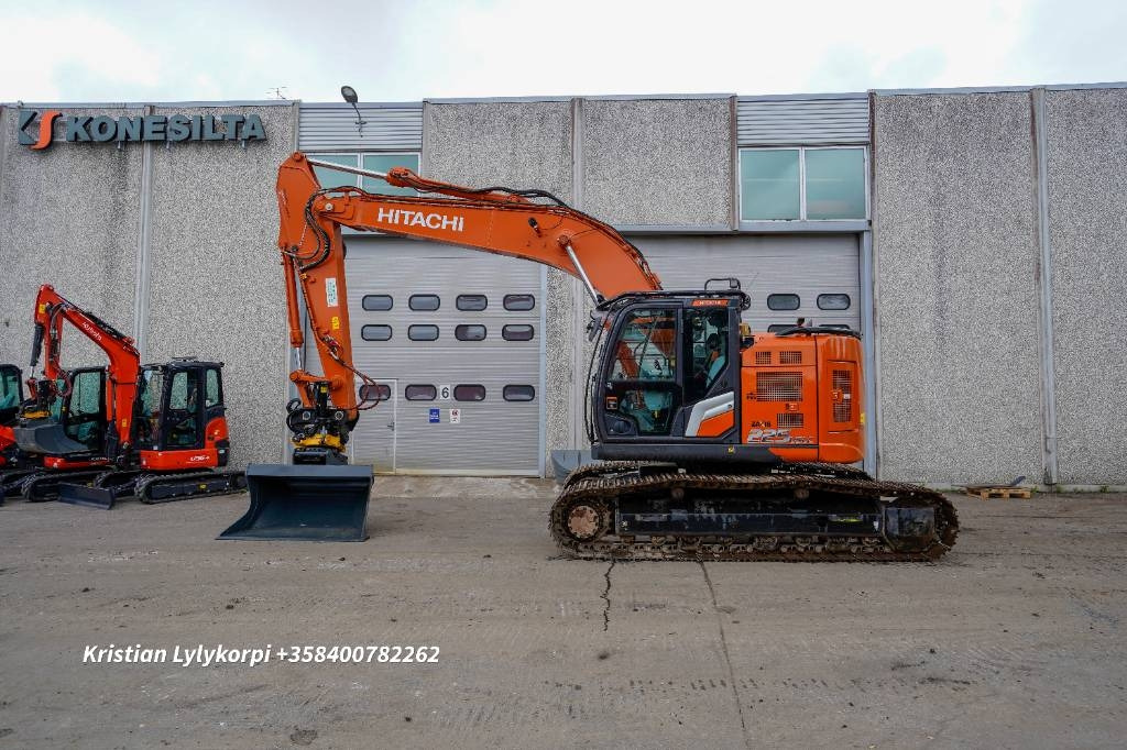 Hitachi ZX225USLC-7 ENGCON JA NOVATRON - Bager goseničar: slika 1 Hitachi ZX225USLC-7 ENGCON JA NOVATRON - Bager goseničar: slika 1