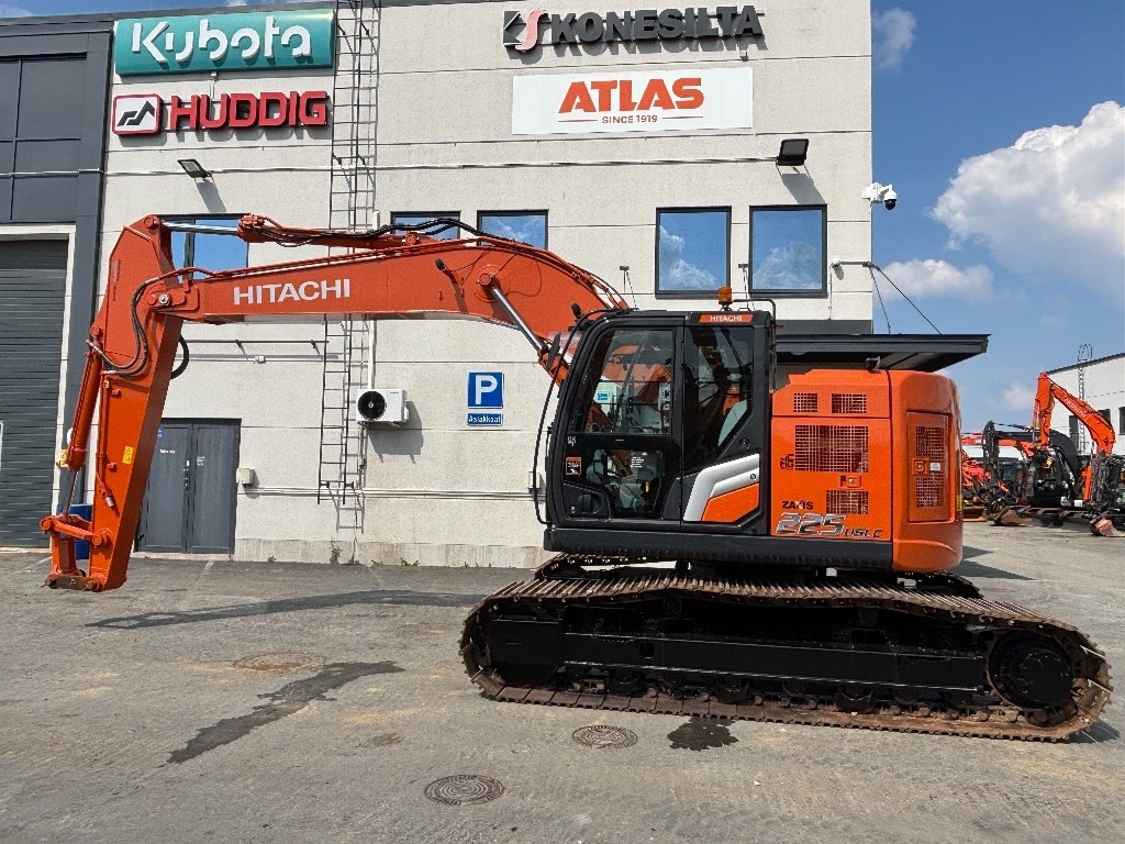 Hitachi ZX225USLC-7 - Bager goseničar: slika 1 Hitachi ZX225USLC-7 - Bager goseničar: slika 1
