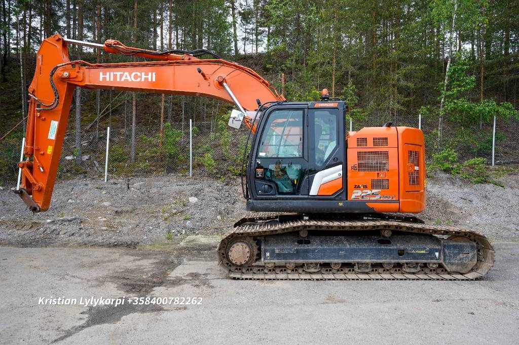 Hitachi ZX225USLC-7 STAGE V - Bager goseničar: slika 1 Hitachi ZX225USLC-7 STAGE V - Bager goseničar: slika 1