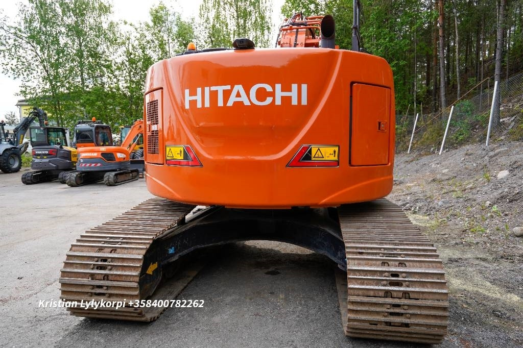 Hitachi ZX225USLC-7 STAGE V - Bager goseničar: slika 4 Hitachi ZX225USLC-7 STAGE V - Bager goseničar: slika 4