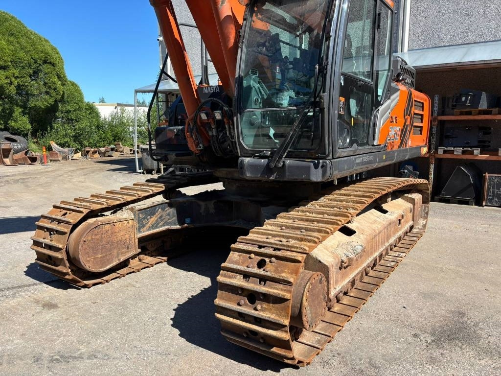 Hitachi ZX350LC-7 - Bager goseničar: slika 3 Hitachi ZX350LC-7 - Bager goseničar: slika 3