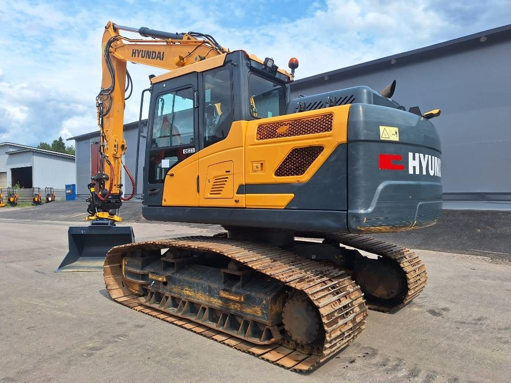 Hyundai HX140HW METSÄMALLI PYÖRITTÄJÄLLÄ - Bager goseničar: slika 2 Hyundai HX140HW METSÄMALLI PYÖRITTÄJÄLLÄ - Bager goseničar: slika 2