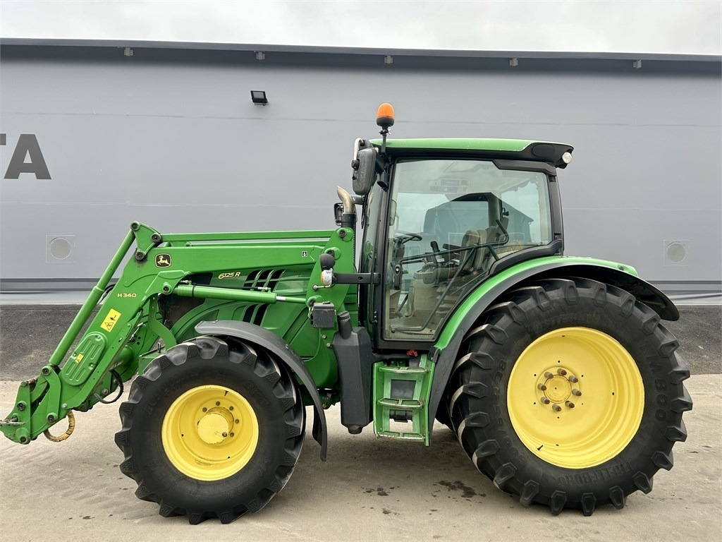 John Deere 6125 R AUTOPOWER ETUKUORMAAJALLA - Traktor: slika 1 John Deere 6125 R AUTOPOWER ETUKUORMAAJALLA - Traktor: slika 1