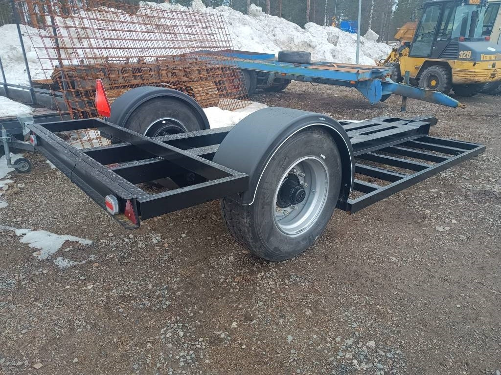 Traktorilavetti 6-8tn 1-akselinen  - Nizko noseča prikolica: slika 4 Traktorilavetti 6-8tn 1-akselinen  - Nizko noseča prikolica: slika 4