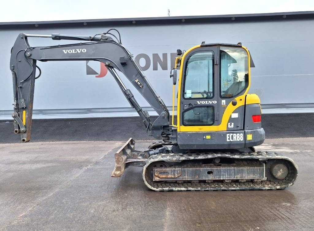 Volvo ECR88  - Mini bager: slika 1 Volvo ECR88  - Mini bager: slika 1