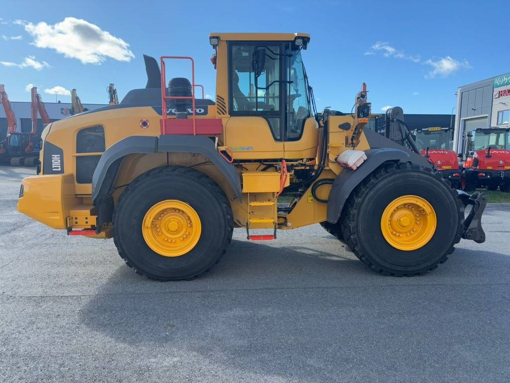 Volvo L 110 H - Kolesni nakladalec: slika 4 Volvo L 110 H - Kolesni nakladalec: slika 4
