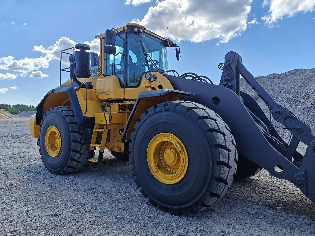 Volvo L220H MYYTY!!SOLD!! - Kolesni nakladalec: slika 5 Volvo L220H MYYTY!!SOLD!! - Kolesni nakladalec: slika 5