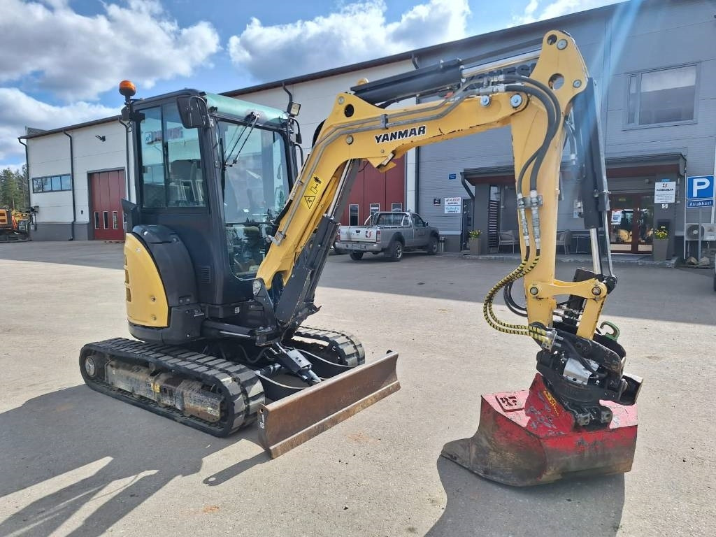 Yanmar ViO33-U PYÖRITTÄJÄLLÄ - Mini bager: slika 5 Yanmar ViO33-U PYÖRITTÄJÄLLÄ - Mini bager: slika 5
