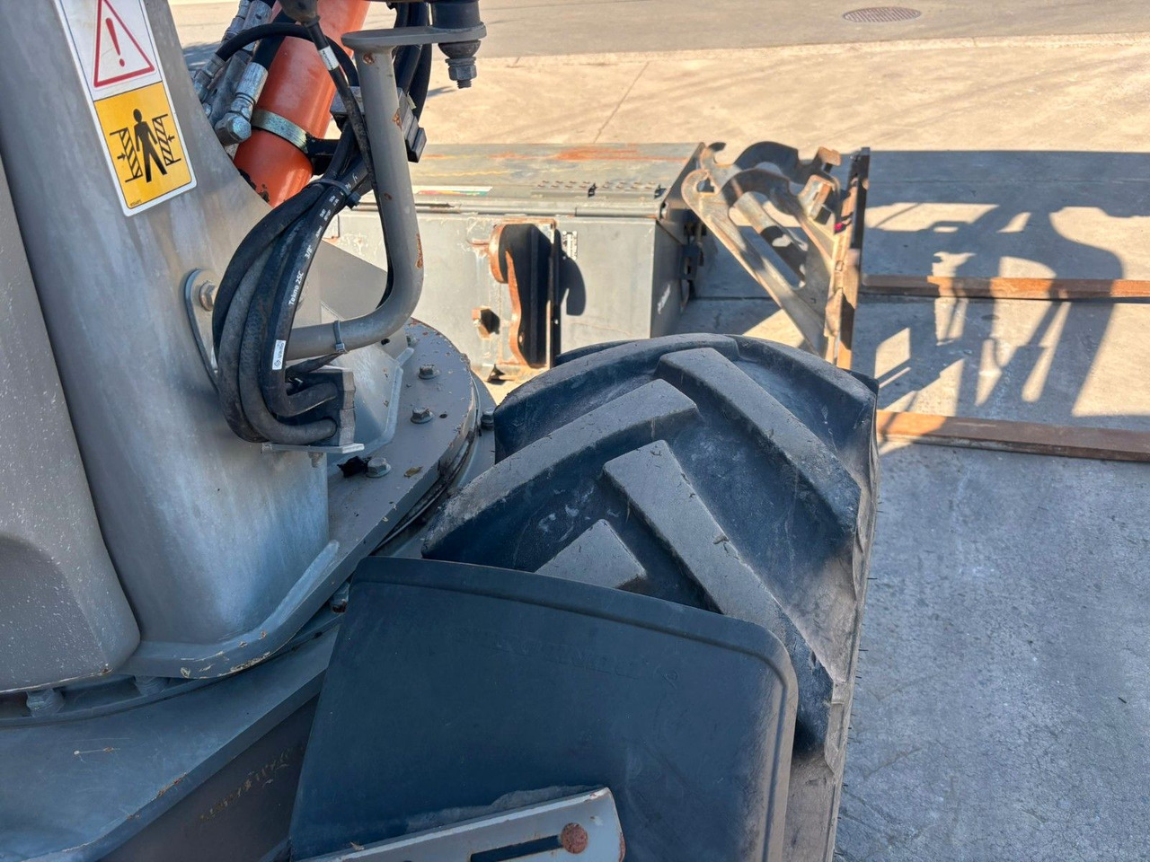 Kolesni nakladalec Atlas 75e S. Schaufel, Gabel, Bürste.: slika 17 Kolesni nakladalec Atlas 75e S. Schaufel, Gabel, Bürste.: slika 17