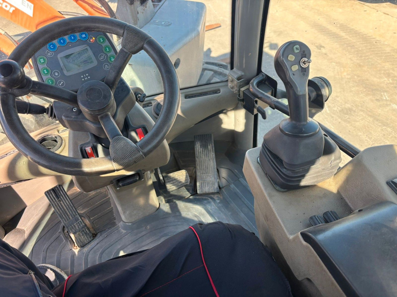 Kolesni nakladalec Atlas 75e S. Schaufel, Gabel, Bürste.: slika 13 Kolesni nakladalec Atlas 75e S. Schaufel, Gabel, Bürste.: slika 13