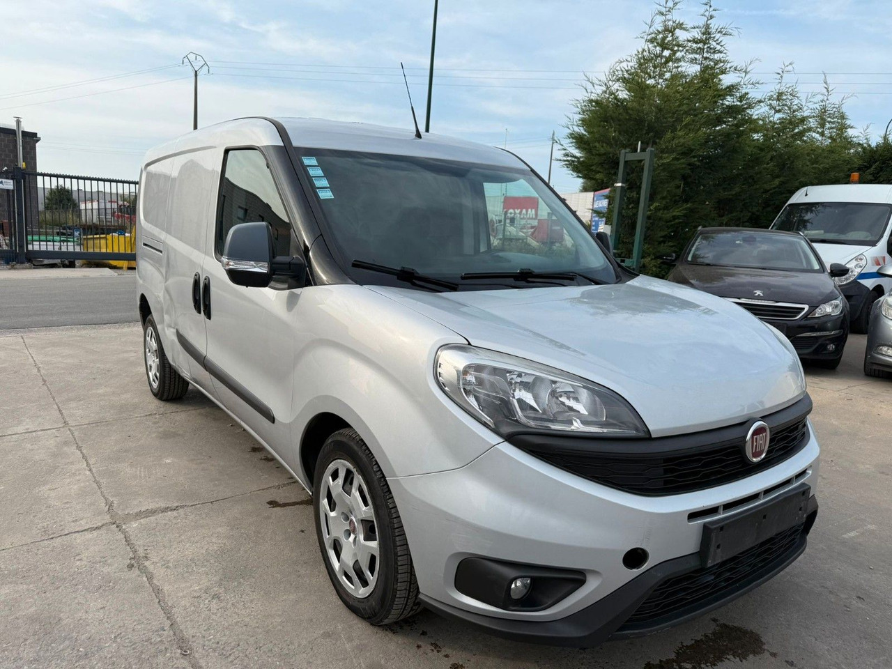Fiat Doblo Maxi. 1.6 Klima. Navi. Tempomat - Mali kombi: slika 4 Fiat Doblo Maxi. 1.6 Klima. Navi. Tempomat - Mali kombi: slika 4