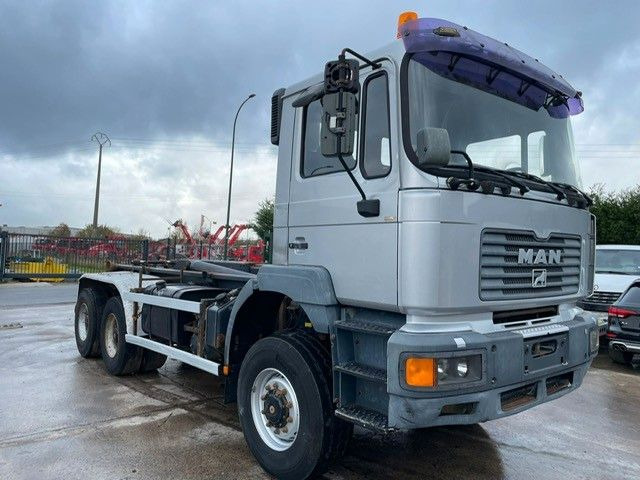 MAN 33-350. 6X6. Motorschaden. - Kotalni prekucni tovornjak: slika 2 MAN 33-350. 6X6. Motorschaden. - Kotalni prekucni tovornjak: slika 2