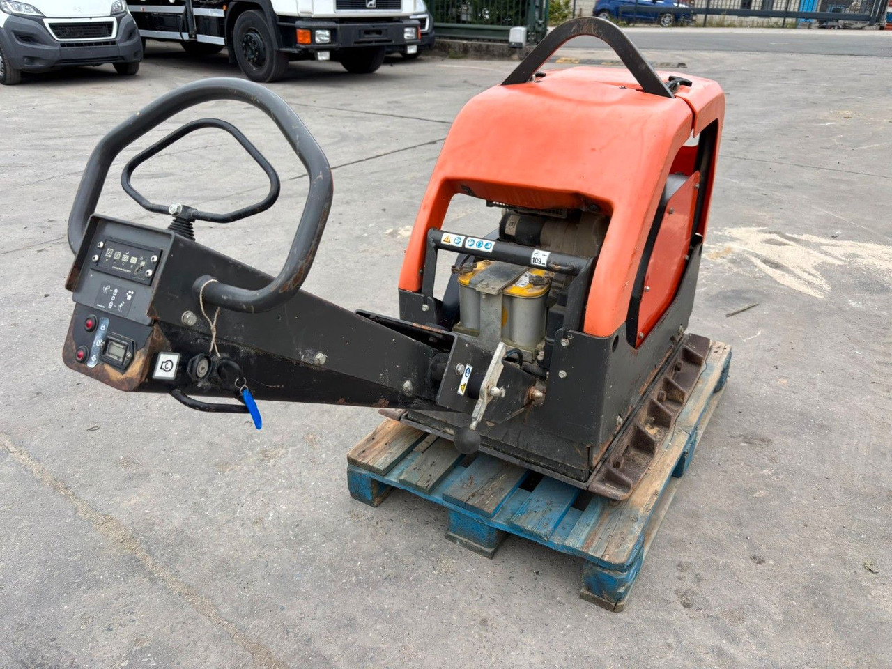 Plate Wals Husqvarna LG504 - Vibracijska plošča: slika 2 Plate Wals Husqvarna LG504 - Vibracijska plošča: slika 2