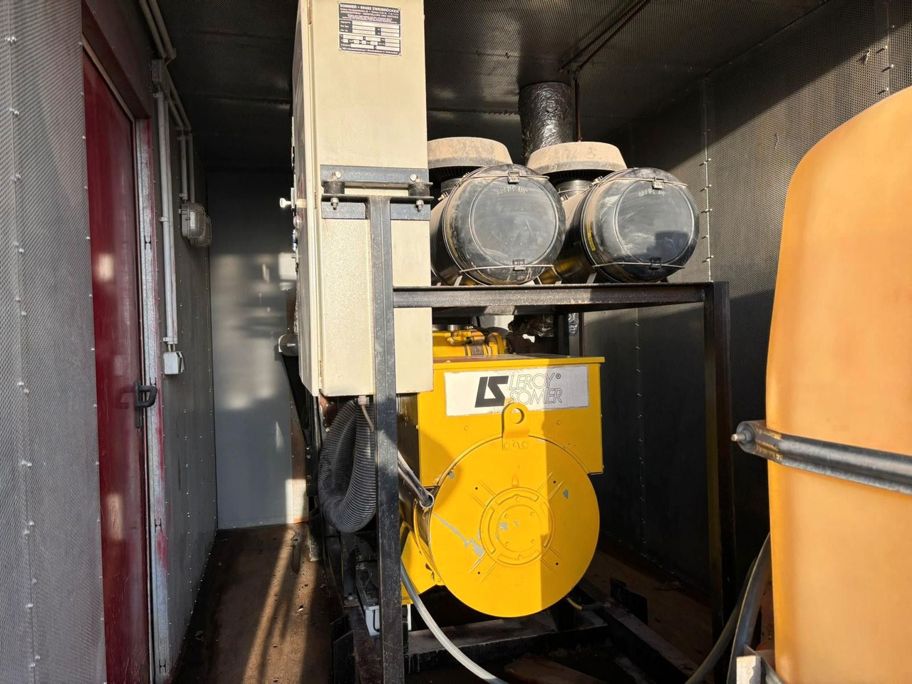 Sommer 400kVa Generator. Motor MAN V8. 370h! - Generator: slika 5 Sommer 400kVa Generator. Motor MAN V8. 370h! - Generator: slika 5