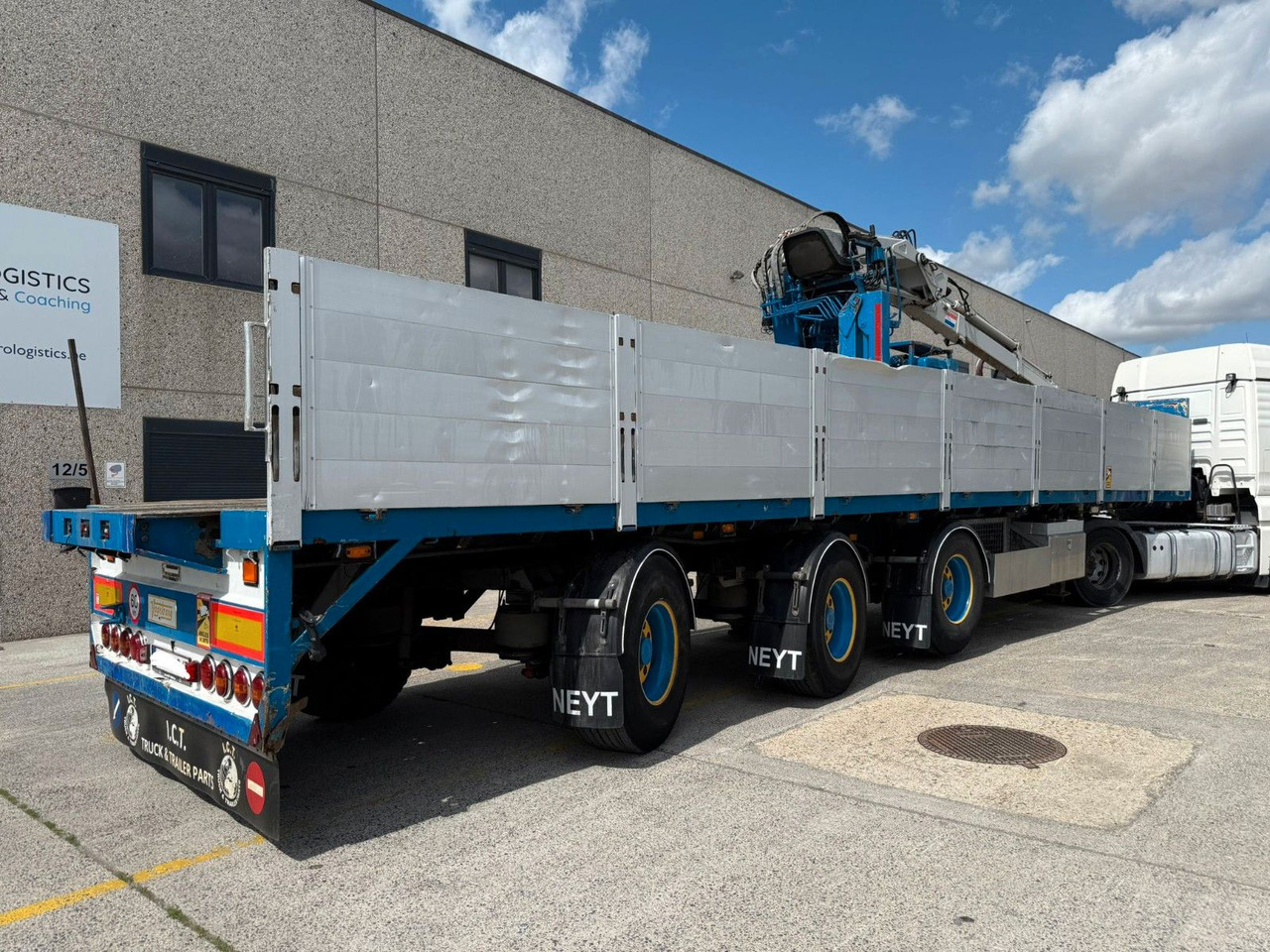Vogelzang. Kran HIAB R165 roto. TUV 10/2025 - Polprikolica s kesonom: slika 5 Vogelzang. Kran HIAB R165 roto. TUV 10/2025 - Polprikolica s kesonom: slika 5