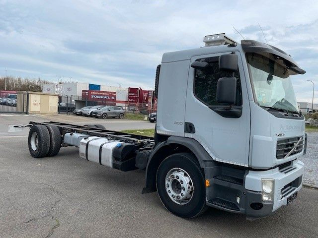 Volvo FE7-300. Klima. Maxi Fahrgestell 7.90m. EU5. - Tovornjak-šasija: slika 1 Volvo FE7-300. Klima. Maxi Fahrgestell 7.90m. EU5. - Tovornjak-šasija: slika 1