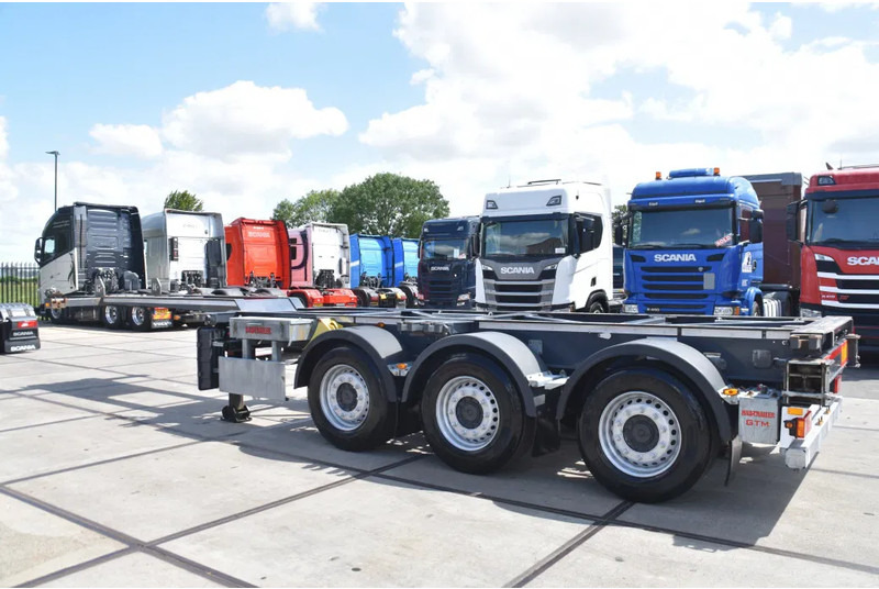 Renders HASTRAILER FCC - ALL CONNECTIONS - LIFT AXLE - 2 x EXTENDABLE - SAF AXLES - DISC BRAKES - EXCELLENT CONDITION - - Kontejnerska polprikolica/ Polprikolica z zamenljivim tovoriščem: slika 4 Renders HASTRAILER FCC - ALL CONNECTIONS - LIFT AXLE - 2 x EXTENDABLE - SAF AXLES - DISC BRAKES - EXCELLENT CONDITION - - Kontejnerska polprikolica/ Polprikolica z zamenljivim tovoriščem: slika 4