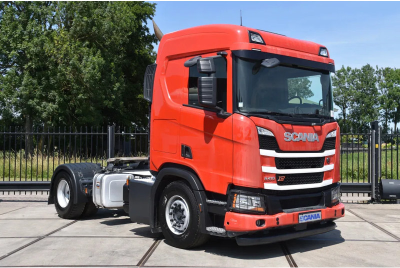 Scania R410 NGS 4x2NB XT - HYDRAULIC SYSTEM - FULL AIR - RETARDER - 560 TKM - ACC - PTO - MORE UNITS AVAILABLE - - Vlačilec: slika 1 Scania R410 NGS 4x2NB XT - HYDRAULIC SYSTEM - FULL AIR - RETARDER - 560 TKM - ACC - PTO - MORE UNITS AVAILABLE - - Vlačilec: slika 1