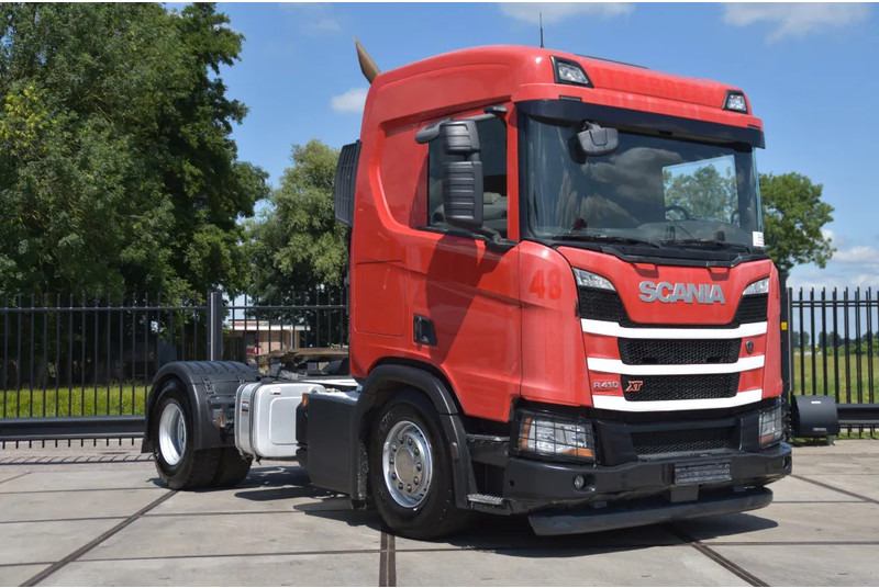 Scania R410 NGS 4x2NB XT - HYDRAULIC SYSTEM - FULL AIR - RETARDER - 603 TKM - ACC - PTO - MORE UNITS AVAILABLE - - Vlačilec: slika 1 Scania R410 NGS 4x2NB XT - HYDRAULIC SYSTEM - FULL AIR - RETARDER - 603 TKM - ACC - PTO - MORE UNITS AVAILABLE - - Vlačilec: slika 1