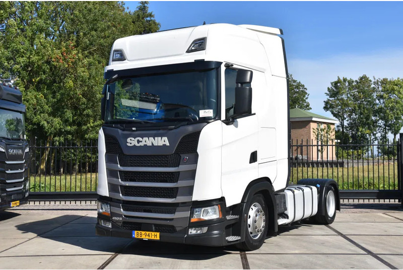 Scania S410 4x2EB MEGA 95 cm or 103 cm driving height - RETARDER - 824 TKM - FULL AIR - PARK. AIRCO - LEATHER SEATS - 2 x FUEL TANKS - - Vlačilec: slika 1 Scania S410 4x2EB MEGA 95 cm or 103 cm driving height - RETARDER - 824 TKM - FULL AIR - PARK. AIRCO - LEATHER SEATS - 2 x FUEL TANKS - - Vlačilec: slika 1