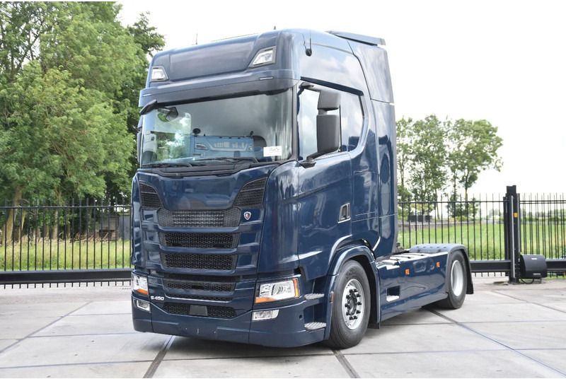 Scania S450 NGS 4x2NB - RETARDER - 662 TKM - FULL AIR - AIRCO - 2 x FUEL TANKS - TOP CONDITION - - Vlačilec: slika 1 Scania S450 NGS 4x2NB - RETARDER - 662 TKM - FULL AIR - AIRCO - 2 x FUEL TANKS - TOP CONDITION - - Vlačilec: slika 1