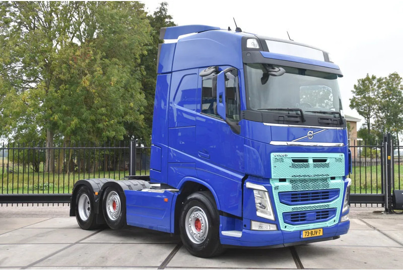 Volvo FH 500 Globetrotter 6x2/4 - EURO 6 - 769 TKM - AIRCO - 2 x FUEL TANKS - TOP CONDITION - - Vlačilec: slika 1 Volvo FH 500 Globetrotter 6x2/4 - EURO 6 - 769 TKM - AIRCO - 2 x FUEL TANKS - TOP CONDITION - - Vlačilec: slika 1
