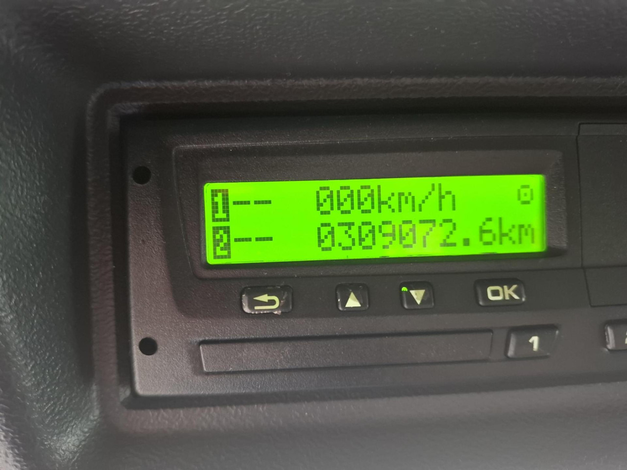 SCANIA P 250 DB4x2MLA - Tovornjak-šasija: slika 5 SCANIA P 250 DB4x2MLA - Tovornjak-šasija: slika 5