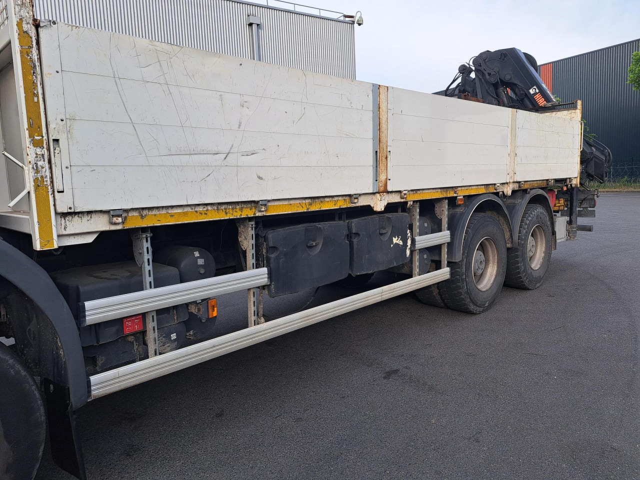 SCANIA SCANIA P 410 PLAT GRUE 18tm - Tovornjak-šasija: slika 3 SCANIA SCANIA P 410 PLAT GRUE 18tm - Tovornjak-šasija: slika 3