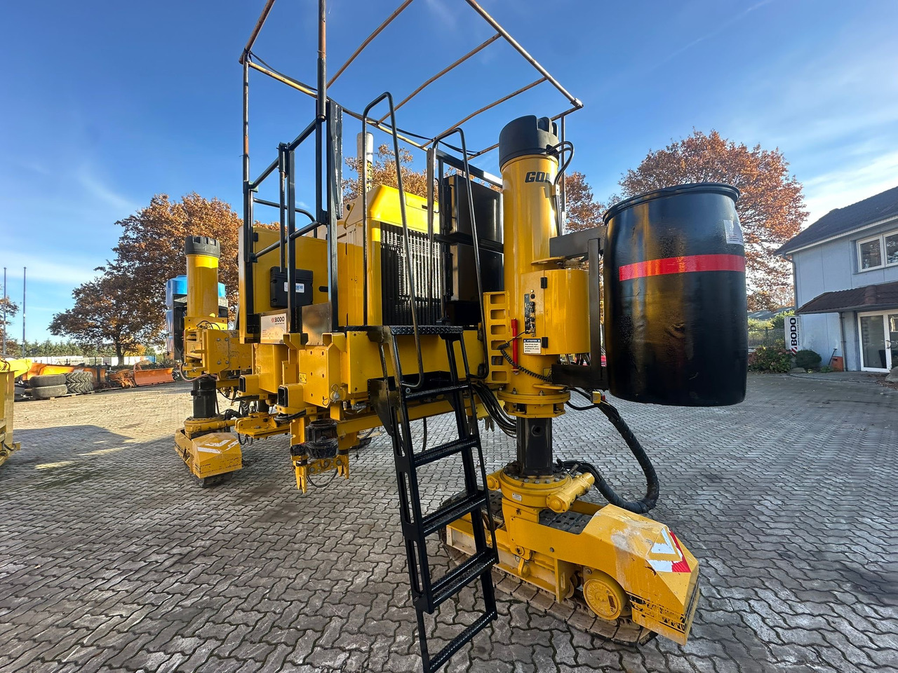 GOMACO 3300 - Betonski finišer: slika 1 GOMACO 3300 - Betonski finišer: slika 1