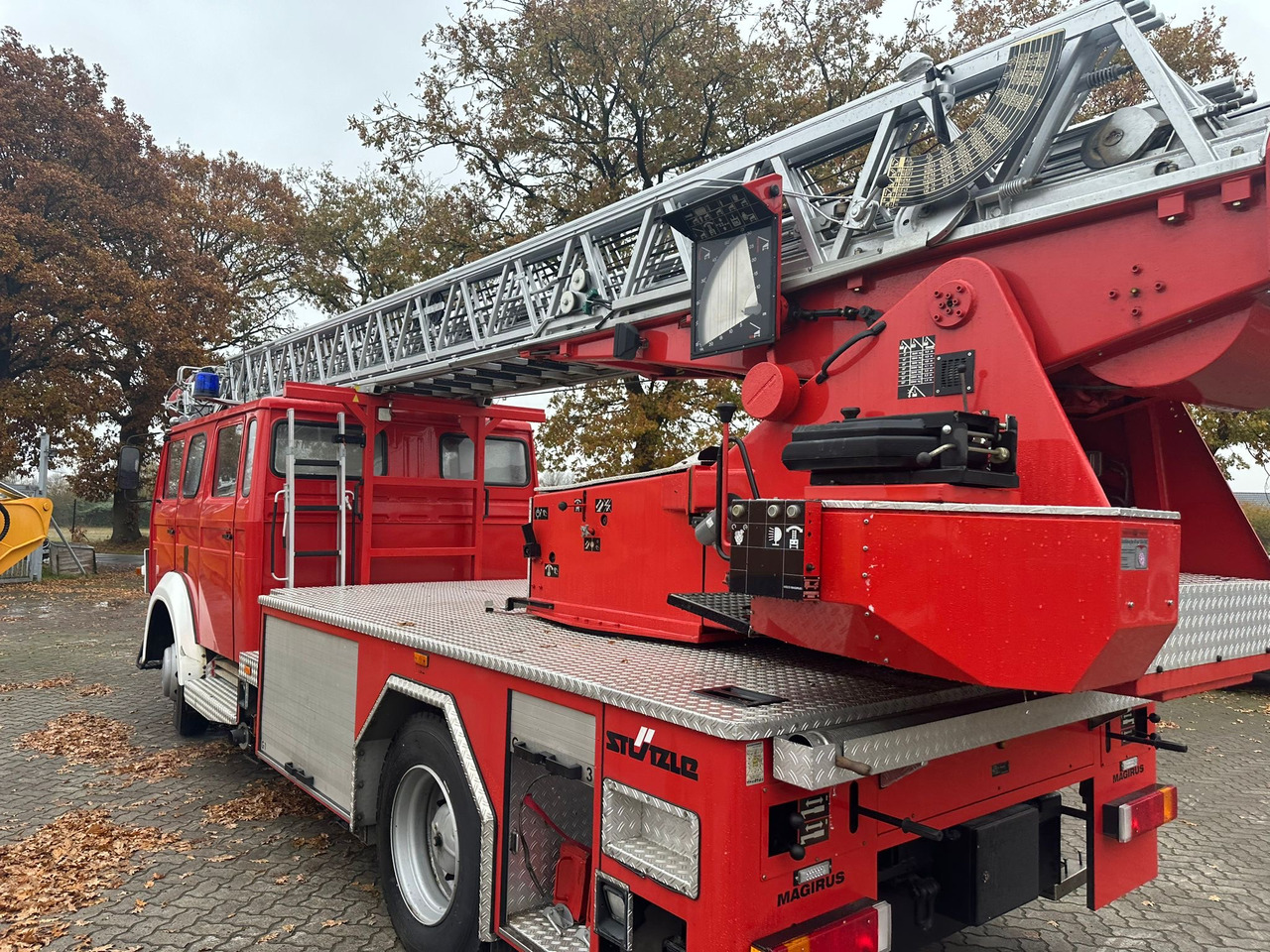 IVECO MAGIRUS 140-25A - Gasilsko vozilo: slika 2 IVECO MAGIRUS 140-25A - Gasilsko vozilo: slika 2