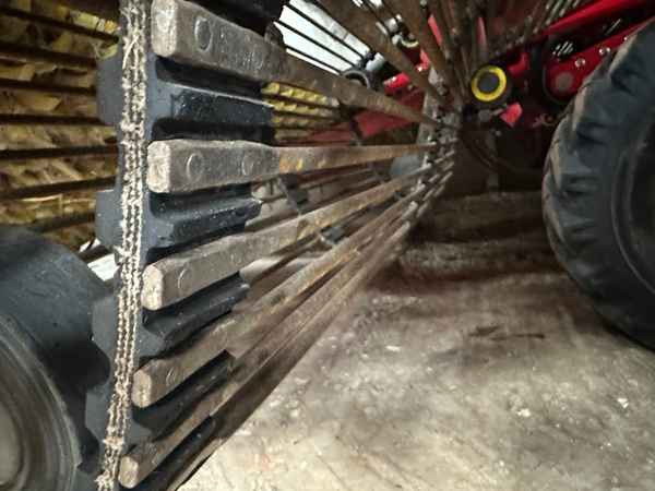 Grimme CS 150 RotaPower - Kombajn za krompir: slika 4 Grimme CS 150 RotaPower - Kombajn za krompir: slika 4