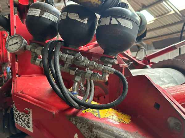 Grimme CS 150 RotaPower - Kombajn za krompir: slika 3 Grimme CS 150 RotaPower - Kombajn za krompir: slika 3