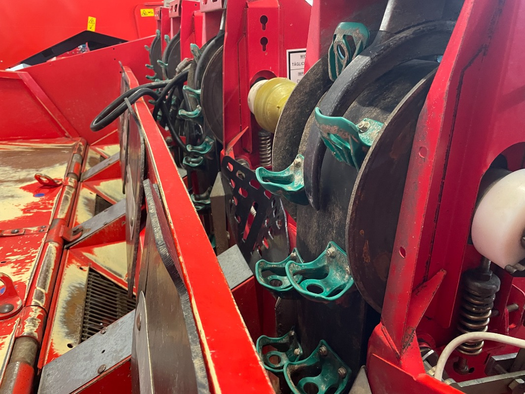 Grimme GL 34 KL - Kombajn: slika 4 Grimme GL 34 KL - Kombajn: slika 4