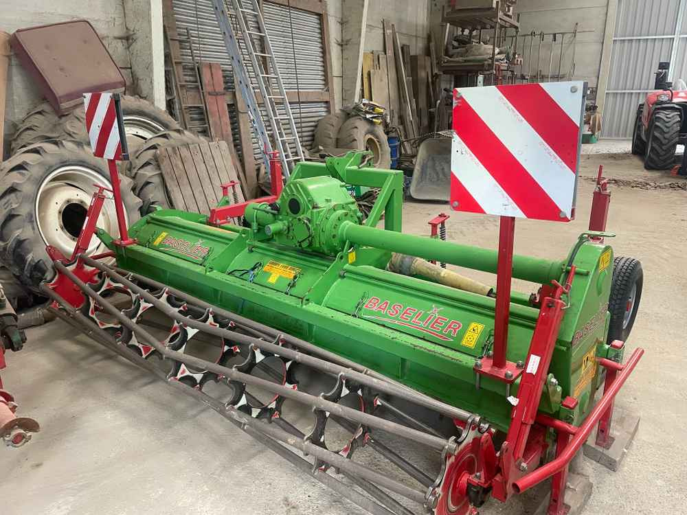 Baselier FF310 - Kombajn: slika 1 Baselier FF310 - Kombajn: slika 1