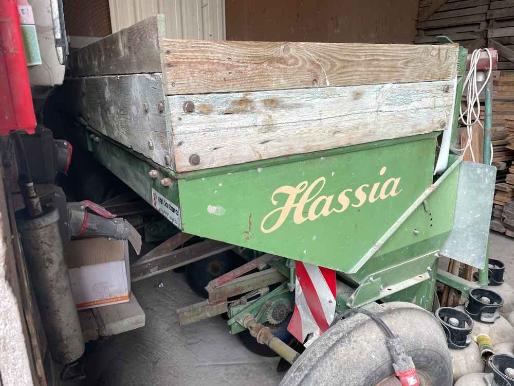 Hassia GLk4 - Kombajn: slika 1 Hassia GLk4 - Kombajn: slika 1