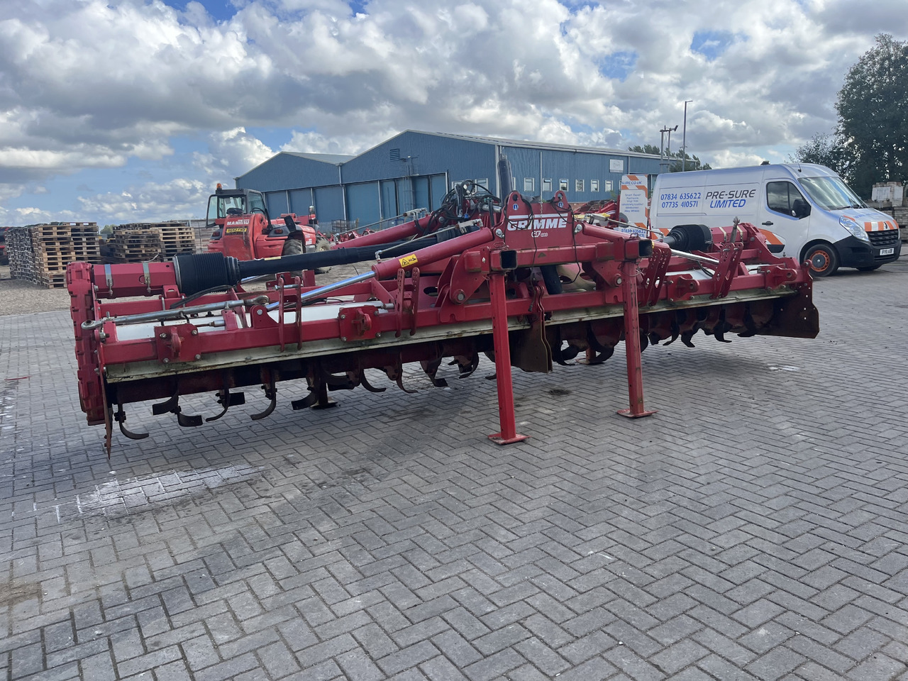 Grimme Grimme GF 600, Triple Bed/6 Row Tilla/Rotovator - Kombajn: slika 1 Grimme Grimme GF 600, Triple Bed/6 Row Tilla/Rotovator - Kombajn: slika 1