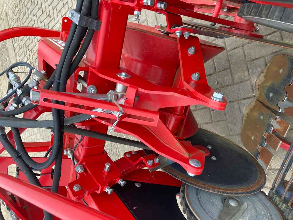 Grimme Grimme WH100 Single Row Potato Windrower - Kombajn: slika 3 Grimme Grimme WH100 Single Row Potato Windrower - Kombajn: slika 3