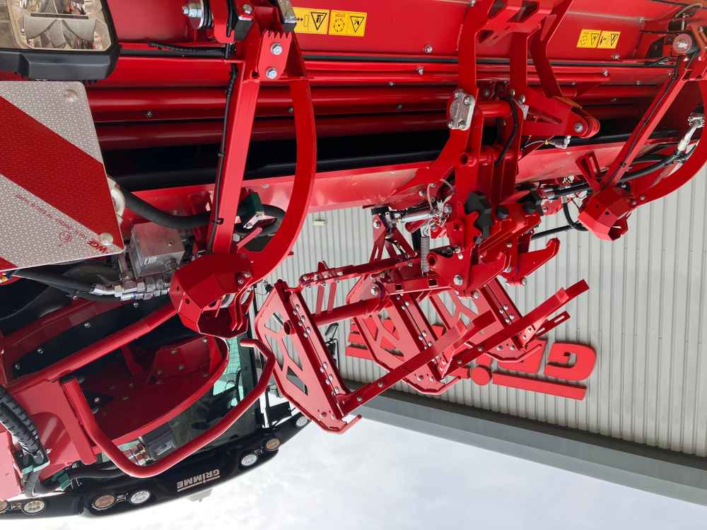 Grimme REXOR 6200 - Oprema za obdelavo tal: slika 4 Grimme REXOR 6200 - Oprema za obdelavo tal: slika 4