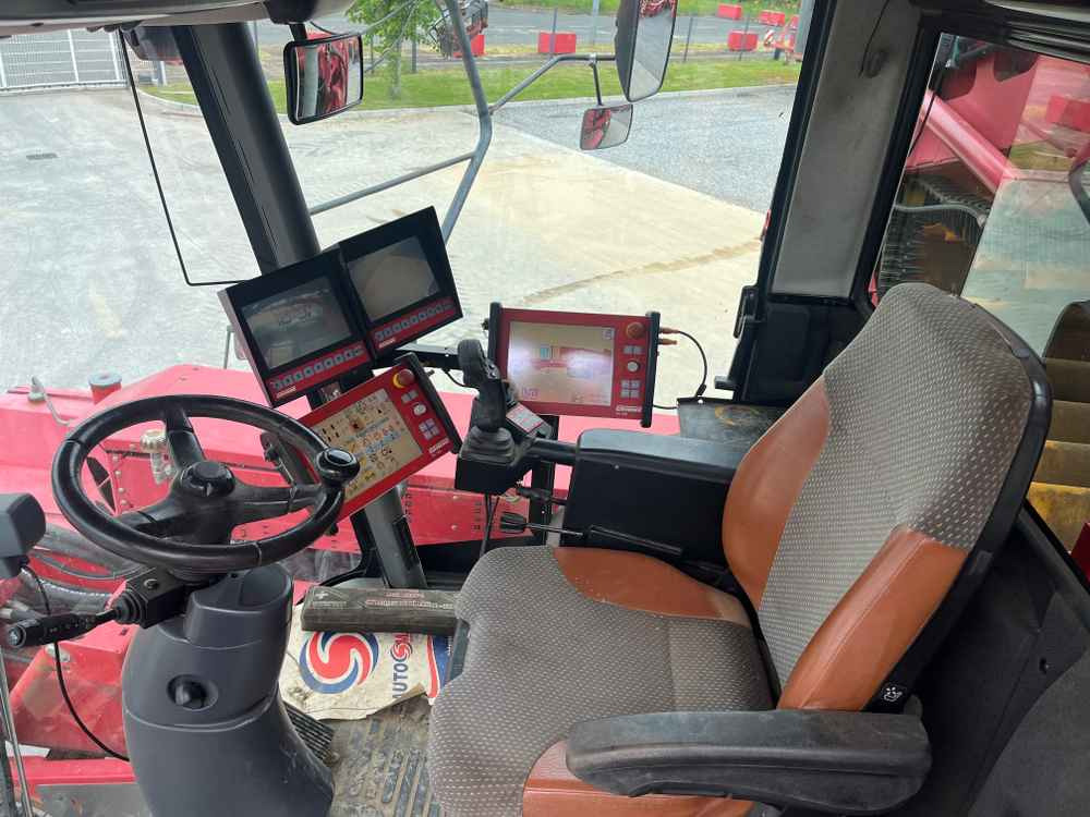 Grimme VARITRON 200 / 220 / 270 - Kombajn: slika 3 Grimme VARITRON 200 / 220 / 270 - Kombajn: slika 3