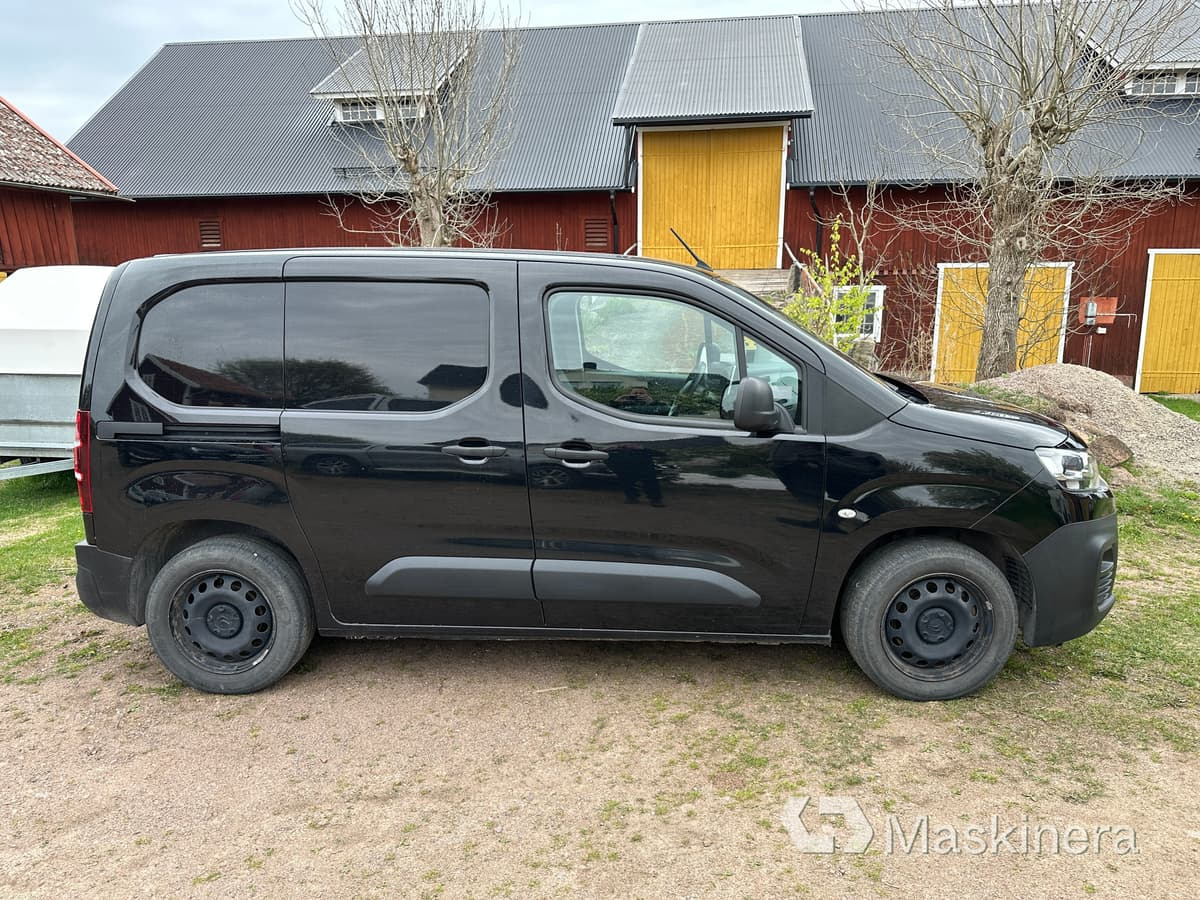 Arbetsbil Citroën Berlingo 1.2 PureTech Aut - Mali kombi: slika 4 Arbetsbil Citroën Berlingo 1.2 PureTech Aut - Mali kombi: slika 4