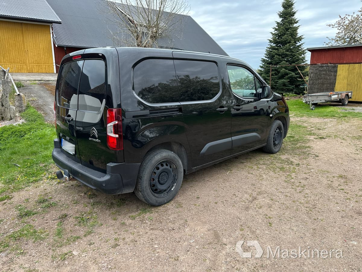 Arbetsbil Citroën Berlingo 1.2 PureTech Aut - Mali kombi: slika 5 Arbetsbil Citroën Berlingo 1.2 PureTech Aut - Mali kombi: slika 5