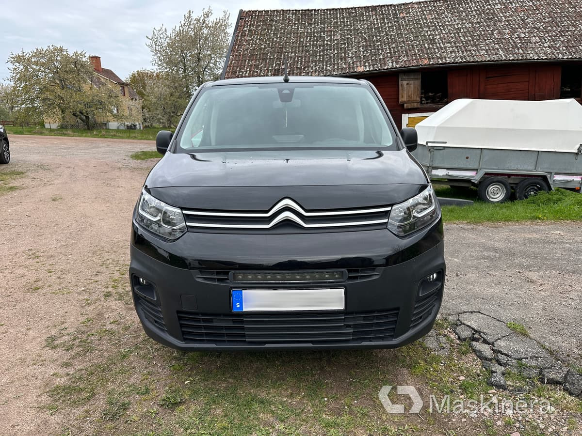 Arbetsbil Citroën Berlingo 1.2 PureTech Aut - Mali kombi: slika 2 Arbetsbil Citroën Berlingo 1.2 PureTech Aut - Mali kombi: slika 2