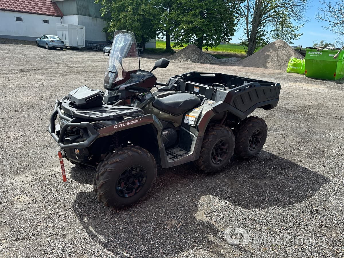 BRP Can-Am Outlander Max 6x6 XU+ 1000 Can-Am Outlander Max 6x6 XU+ 1000 - Štirikolesnik: slika 3 BRP Can-Am Outlander Max 6x6 XU+ 1000 Can-Am Outlander Max 6x6 XU+ 1000 - Štirikolesnik: slika 3