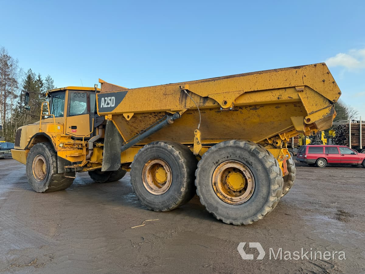 Dumper Volvo A25D 6X6 - Zglobni demper: slika 4 Dumper Volvo A25D 6X6 - Zglobni demper: slika 4